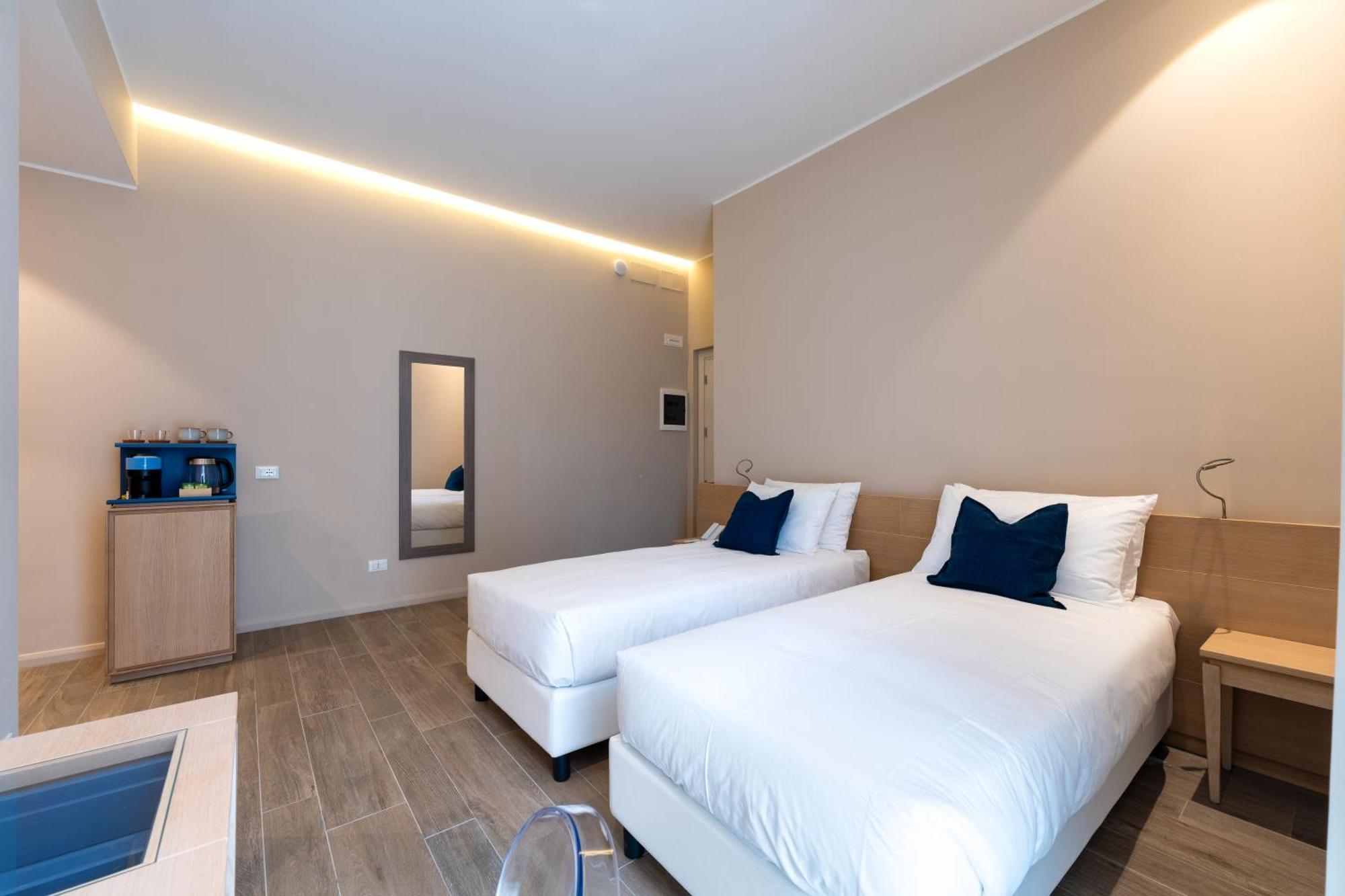 Corte Novella Hotel & Residence Brescia Exteriör bild